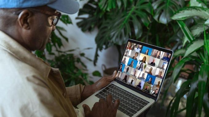 Photo from the WFP Innovation Champions 2022 Global Event during a group photo.