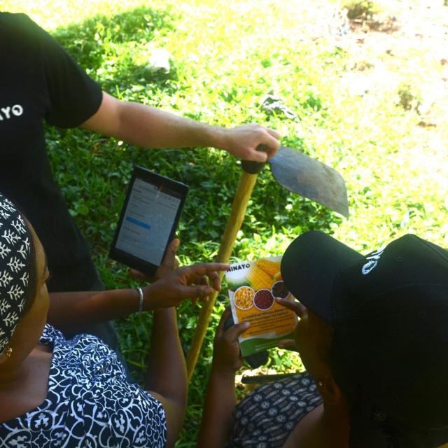 NINAYO users with a device and seeds